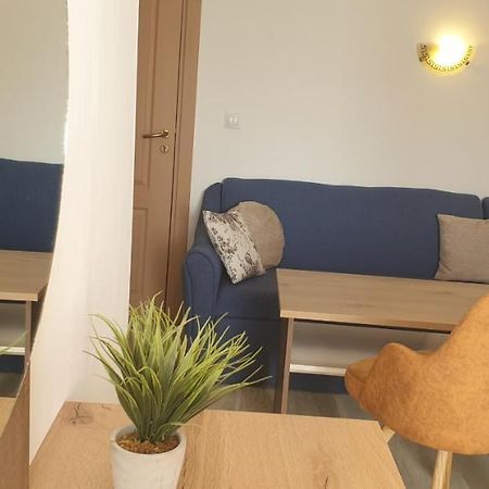 Hotel Priyateli - Friends à Veliko Tarnovo Extérieur photo
